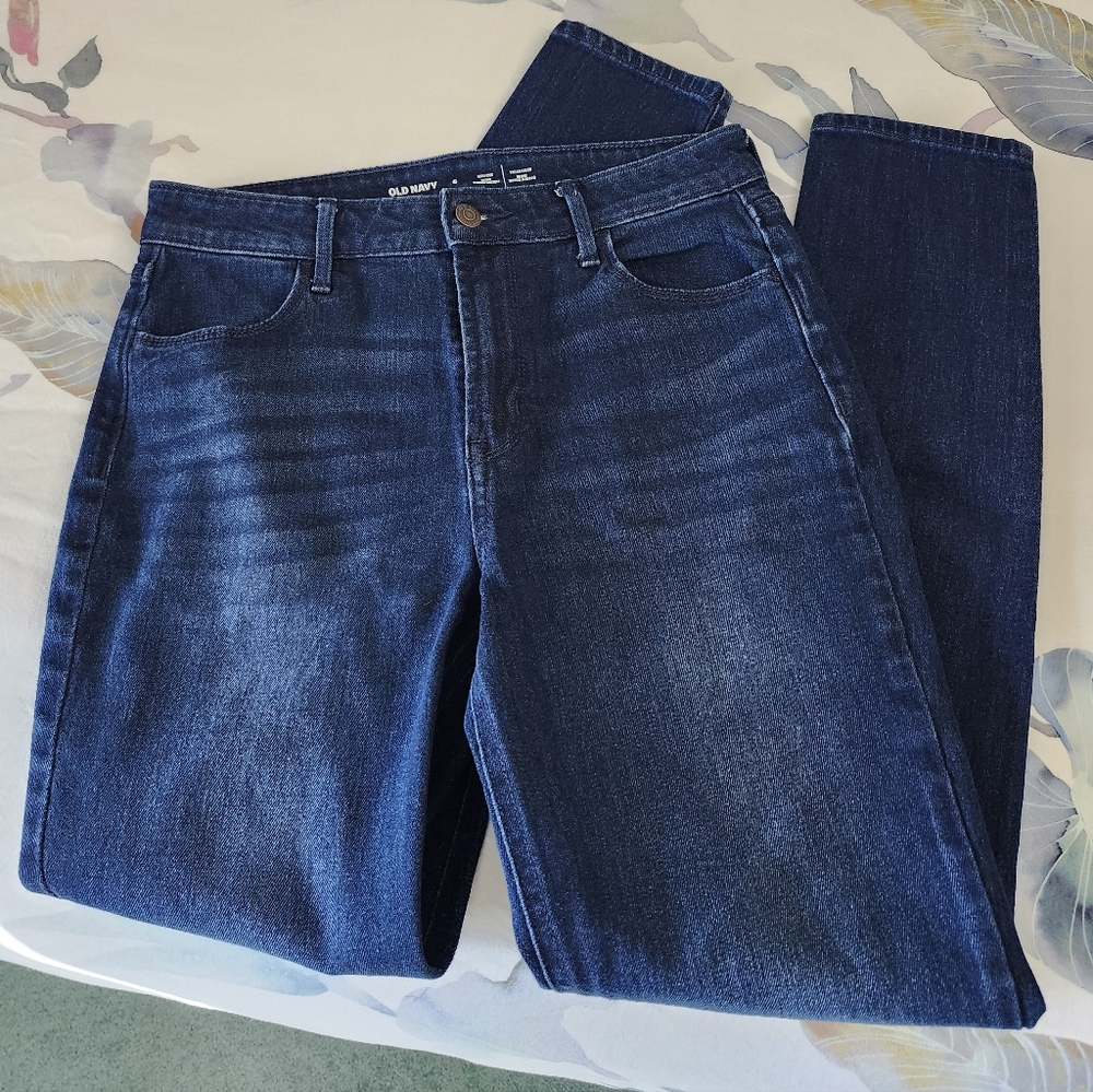 Dark Blue High-Rise Skinny Jeans